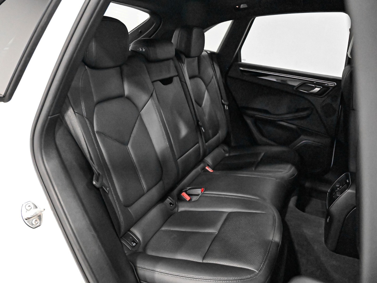 Used Porsche Macan 2019 for sale - 76869346: Photo 22