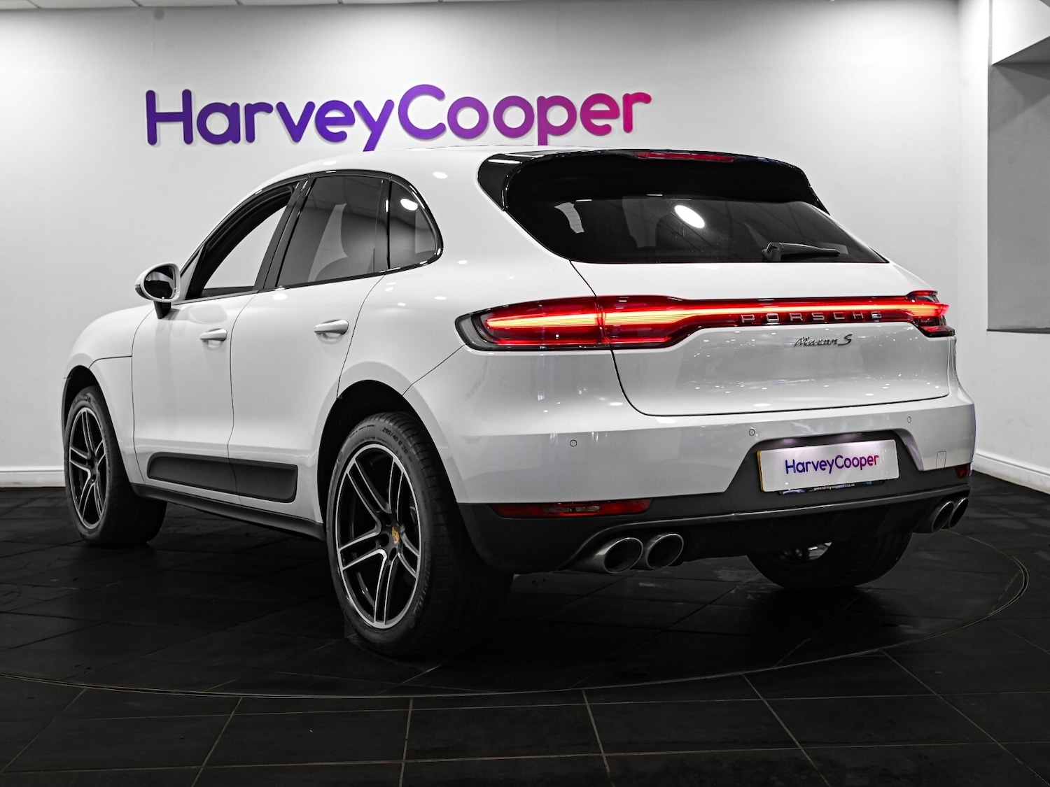 Used Porsche Macan 2019 for sale - 76869346: Photo 5