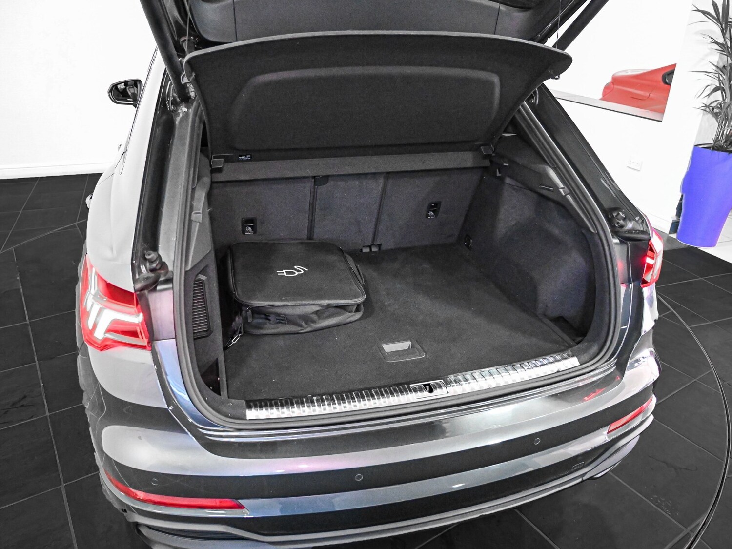 Used Audi Q3 2022 for sale - 76870715: Photo 24