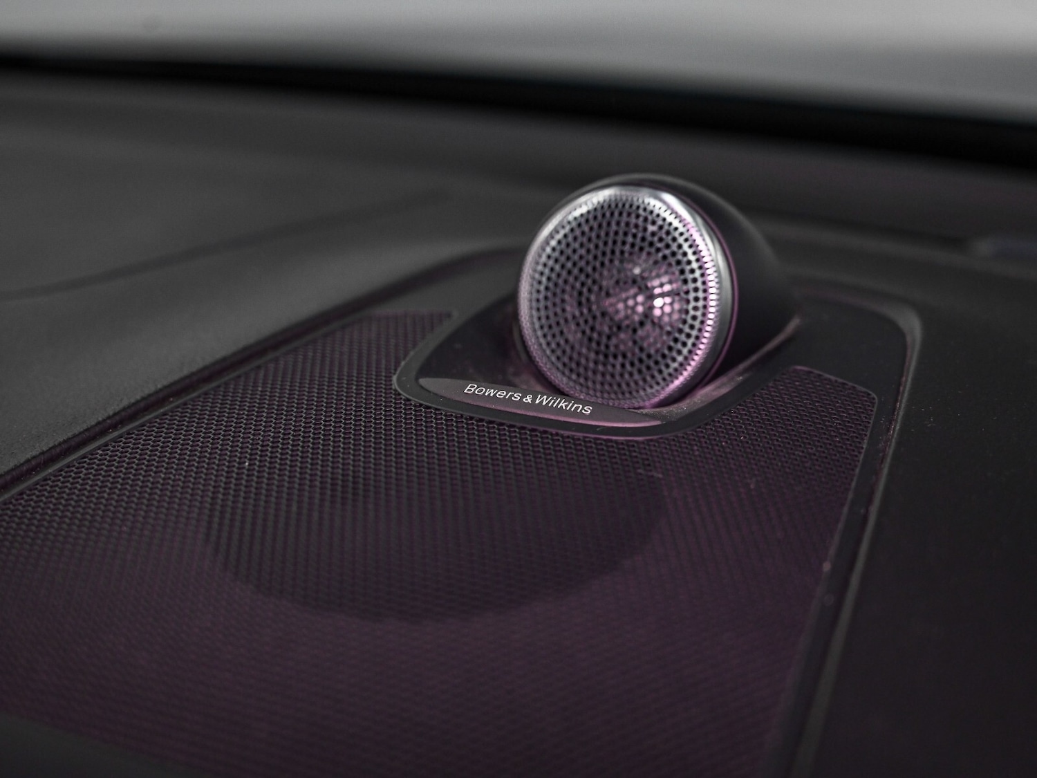 Used Volvo XC60 2018 for sale - 76872225: Photo 15