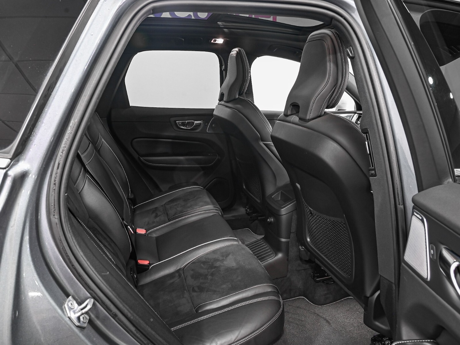 Used Volvo XC60 2018 for sale - 76872225: Photo 22