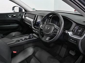 Used Volvo XC60 2021 for sale - 78596271: Photo