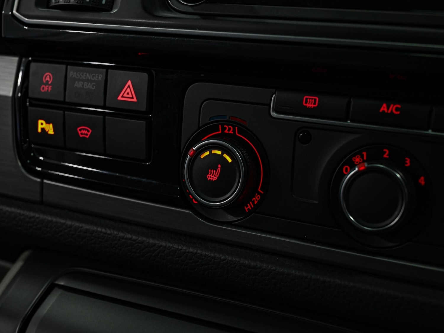 Used Volkswagen Transporter 2018 for sale - 76332189: Photo 15