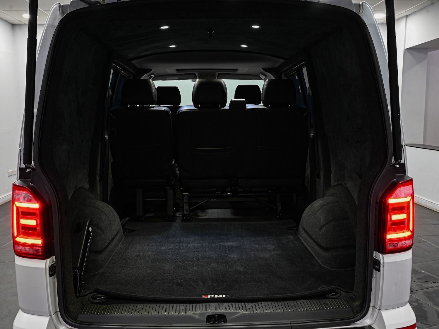 Used Volkswagen Transporter 2018 for sale - 76332189: Photo 25