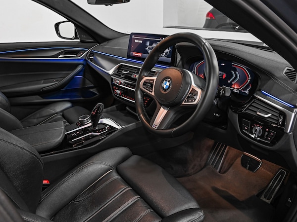 Used BMW 5 Series 2022 for sale - 75465715: Photo 2