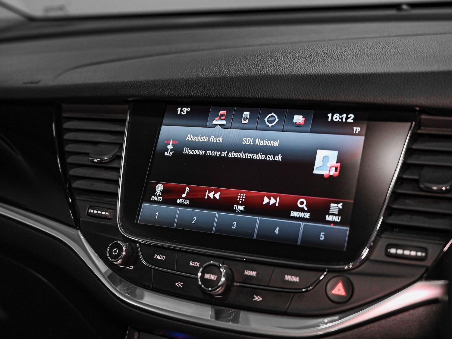 Used Vauxhall Astra 2018 for sale - 76888648: Photo 13