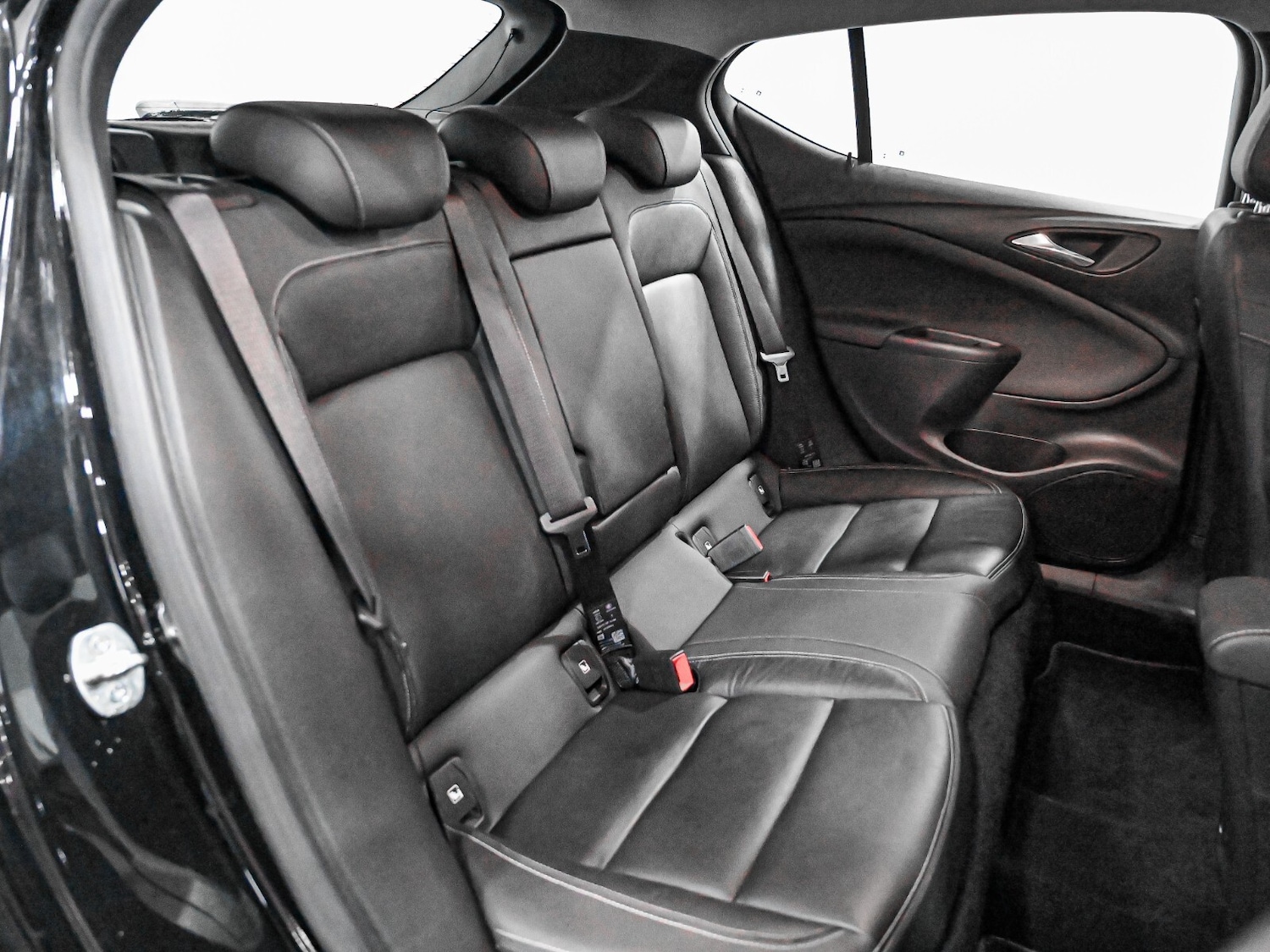 Used Vauxhall Astra 2018 for sale - 76888648: Photo 20