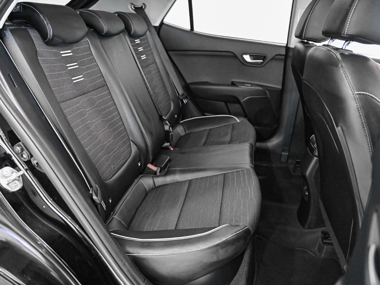 Used Kia Stonic 2022 for sale - 78179807: Photo 19