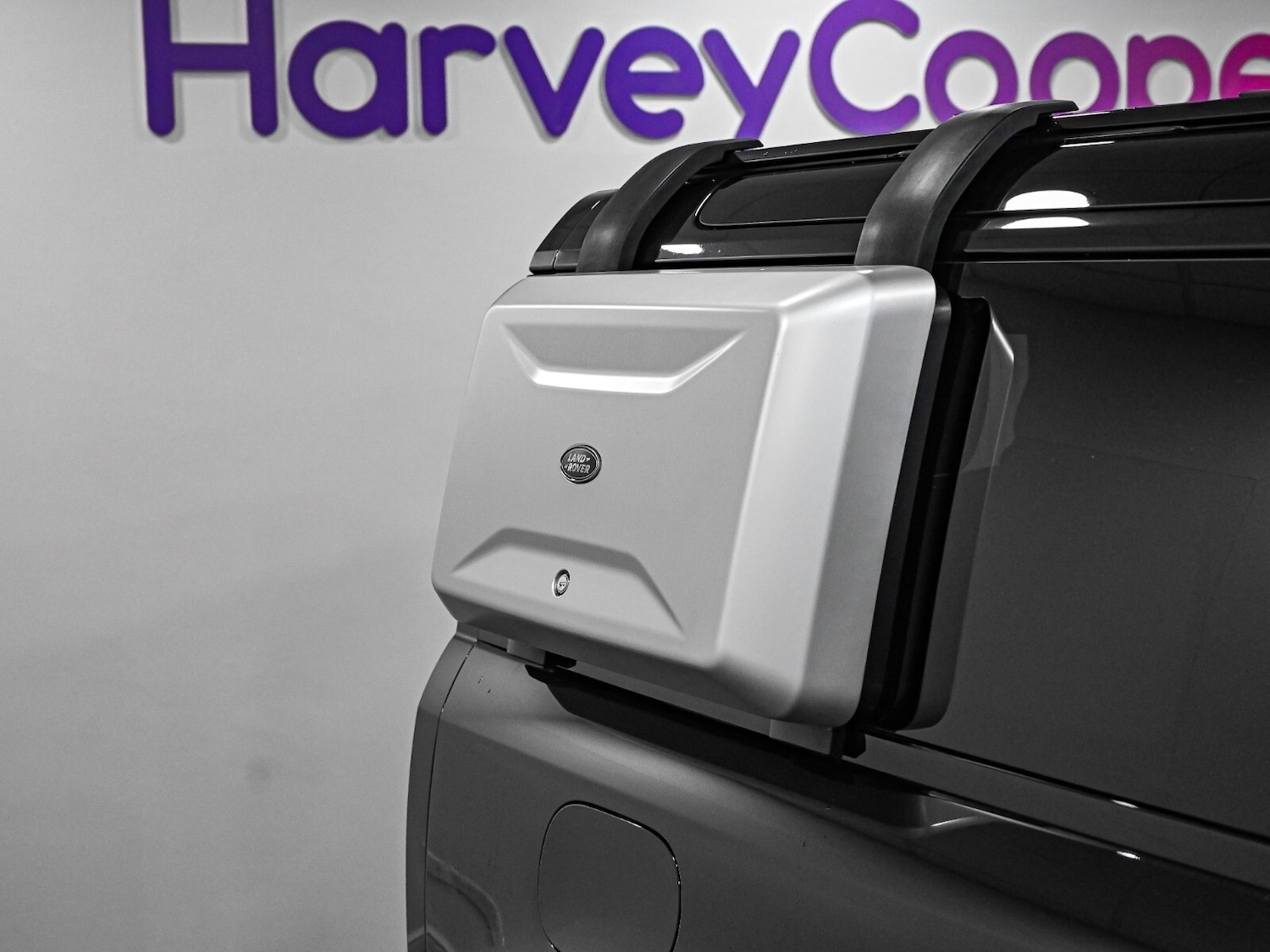 Used Land Rover Defender 2022 for sale - 77232251: Photo 24