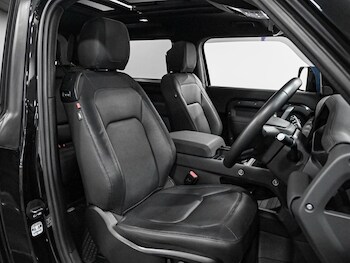 Used Land Rover Defender 2022 for sale - 77232251: Photo