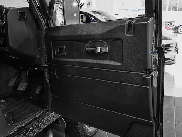 Used Land Rover Defender 2013 for sale - 76196146: Photo 24