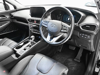 Used Hyundai Santa Fe 2020 for sale - 78232986: Photo