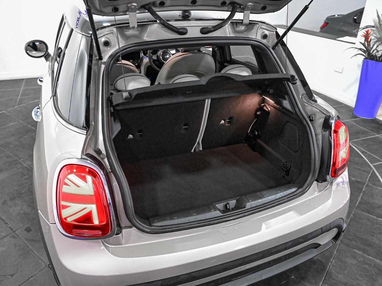 Used MINI Hatch 2023 for sale - 76870684: Photo 25