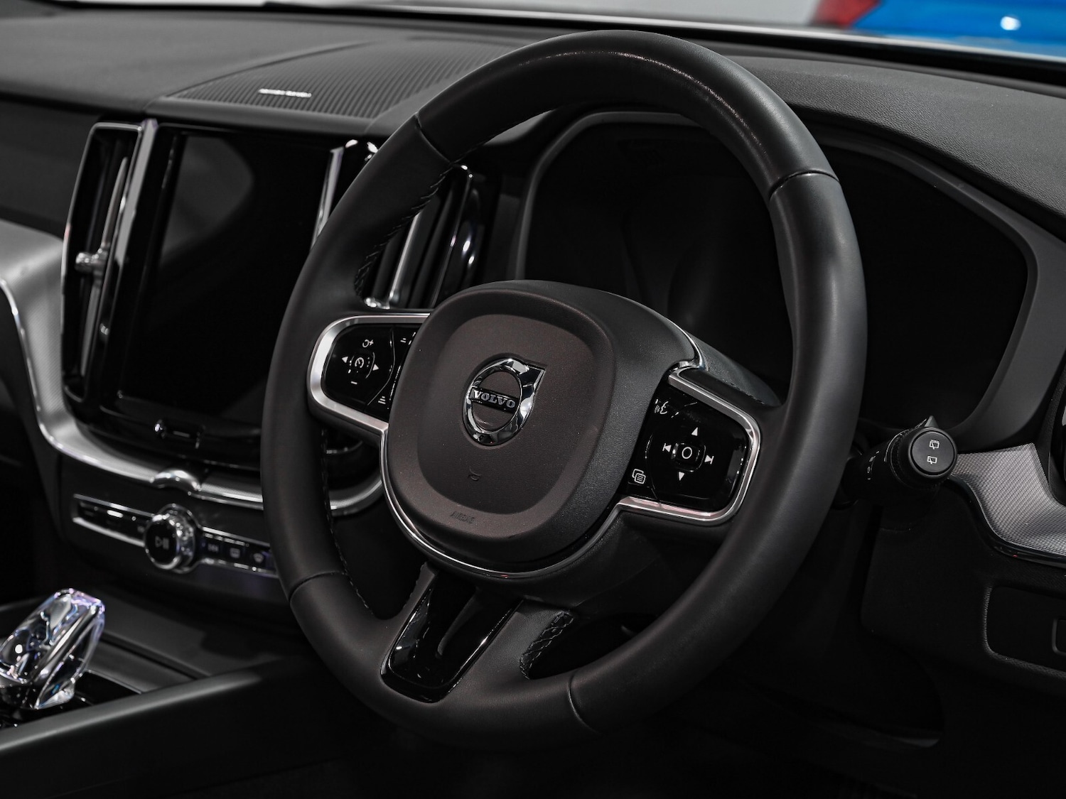 Used Volvo XC60 2022 for sale - 77316015: Photo 8