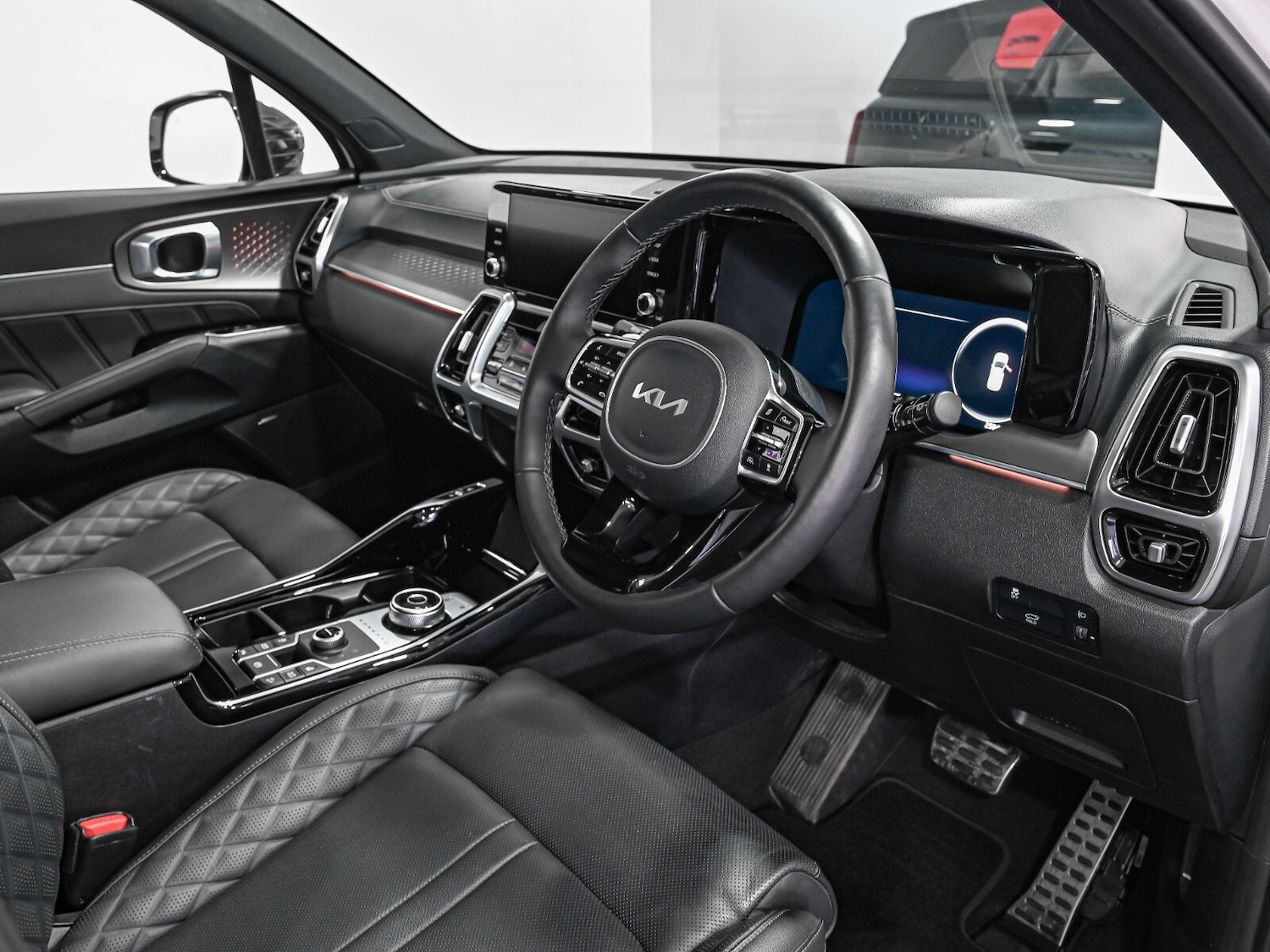 Used Kia Sorento 2023 for sale - 76870963: Photo 2