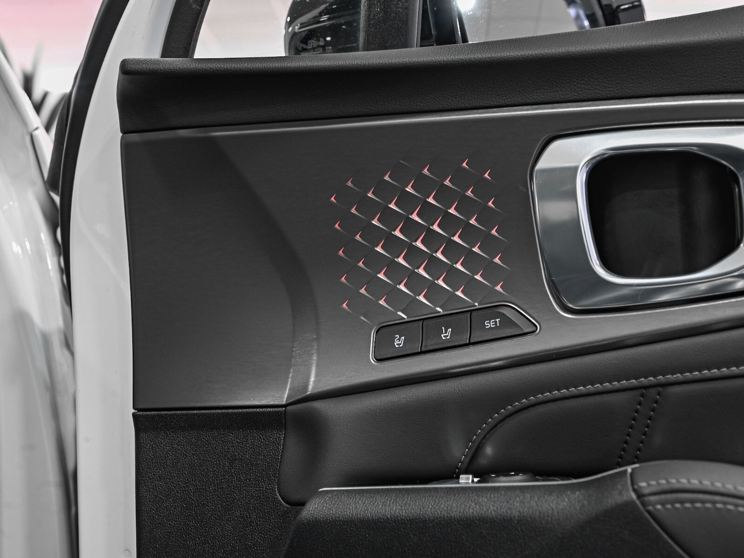 Used Kia Sorento 2023 for sale - 76870963: Photo 28