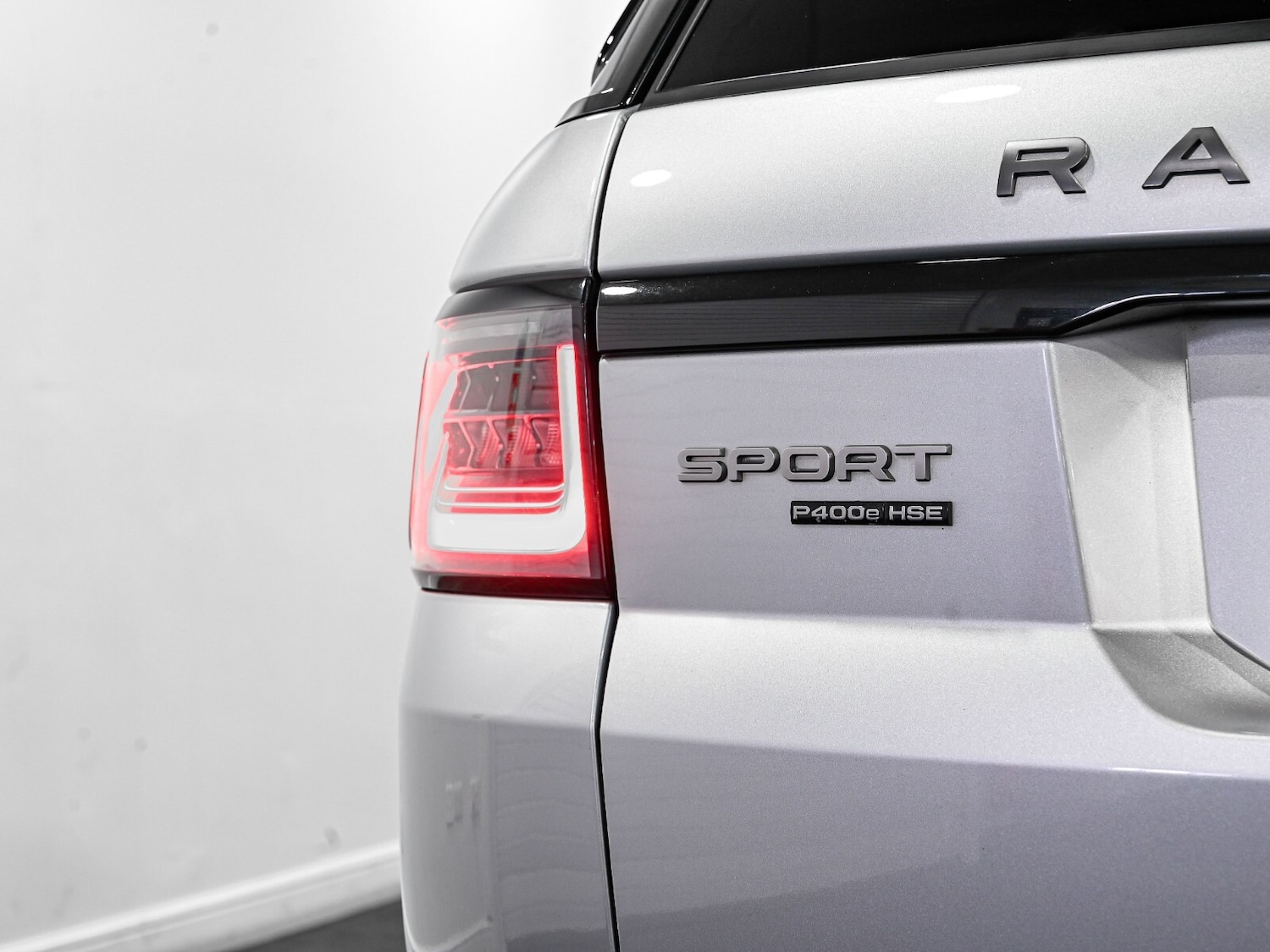 Used Land Rover Range Rover Sport 2019 for sale - 76514930: Photo 17