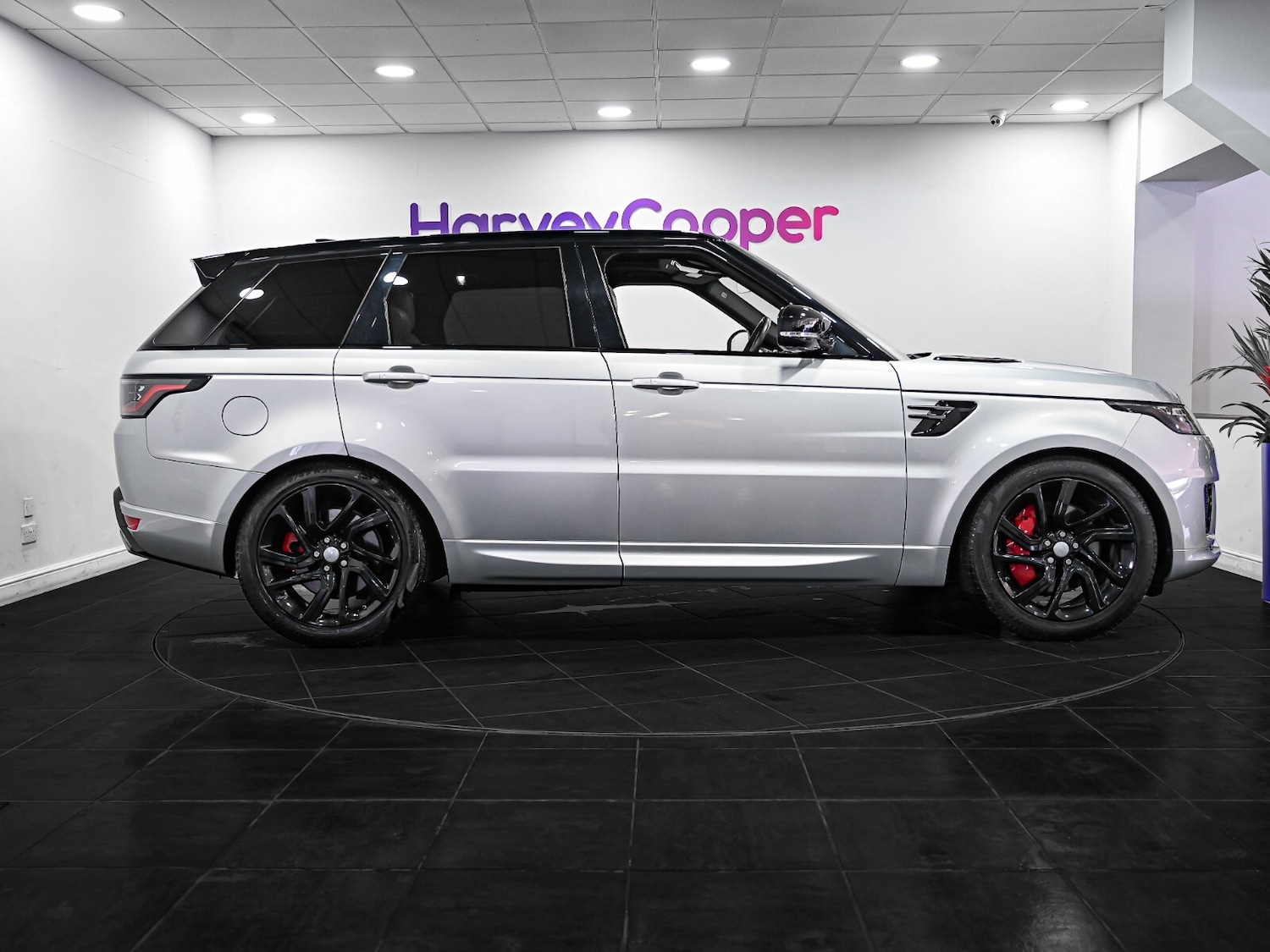 Used Land Rover Range Rover Sport 2019 for sale - 76514930: Photo 4