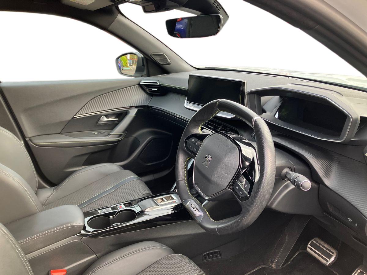 Used Peugeot 2008 2022 for sale - 76491114: Photo 8