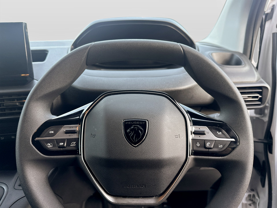 Used Peugeot Partner 2025 for sale - 77617236: Photo 16