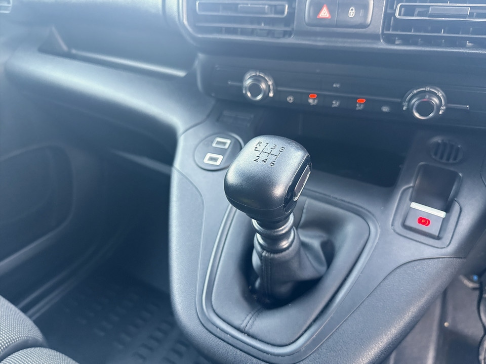 Used Peugeot Partner 2025 for sale - 77617236: Photo 22