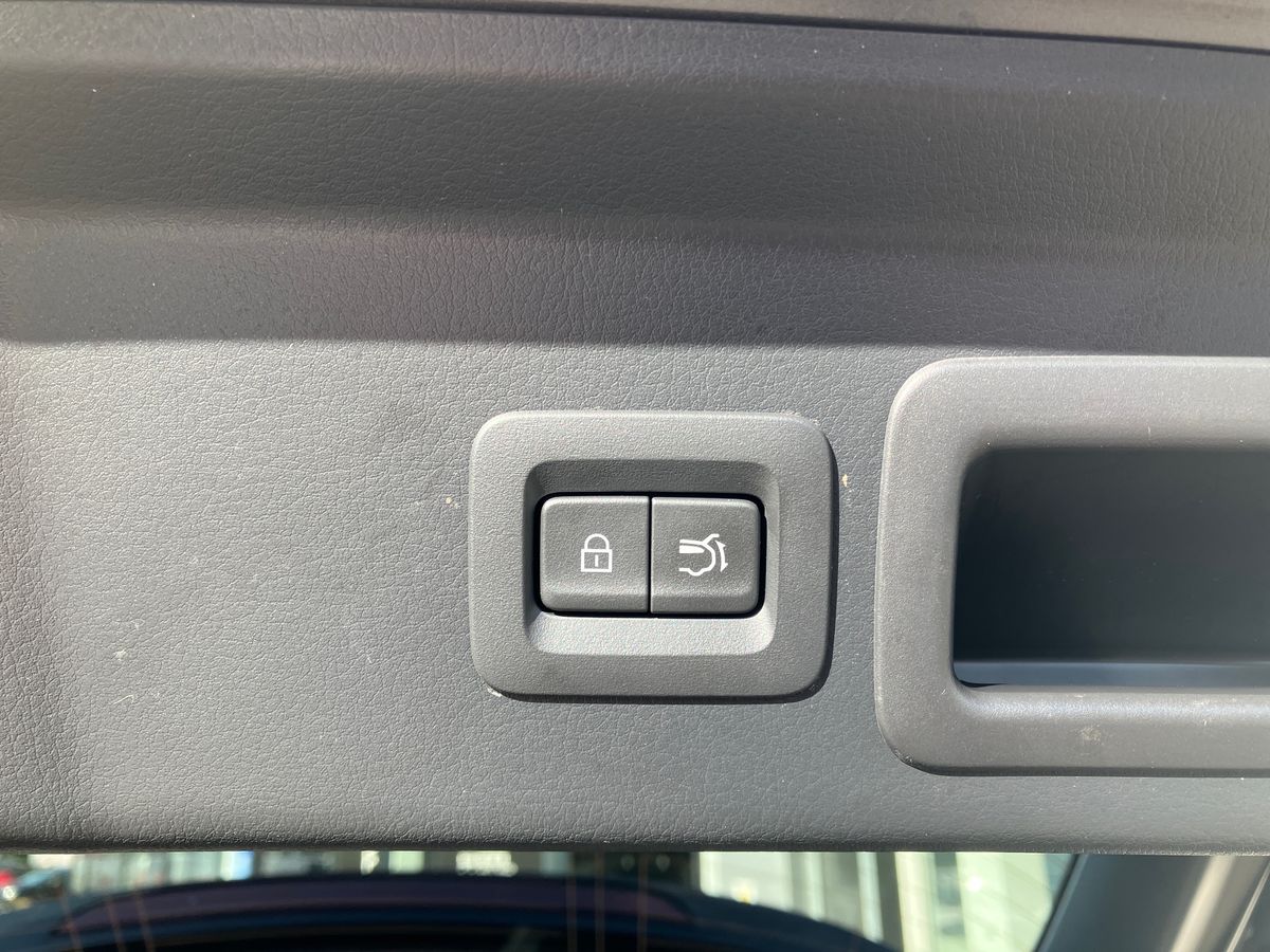 Used Mazda CX-30 2022 for sale - 76272443: Photo 24