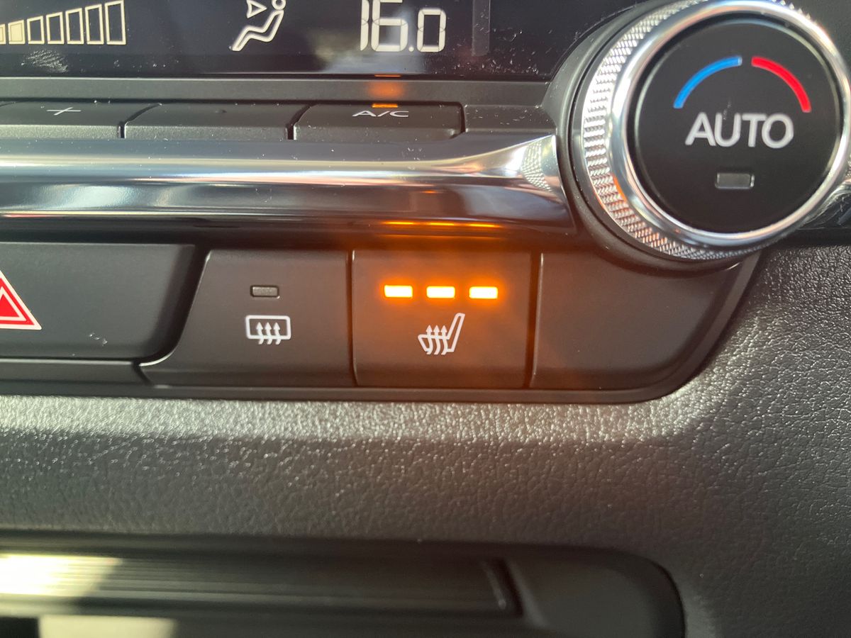 Used Mazda CX-30 2022 for sale - 76272443: Photo 35