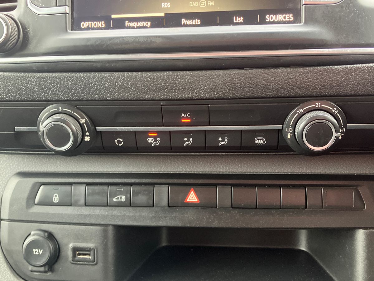 Used Vauxhall Vivaro 2021 for sale - 76663185: Photo 13