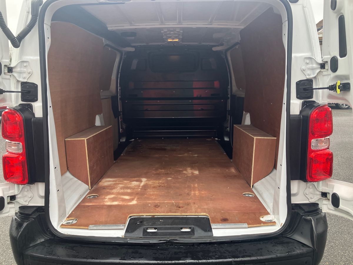 Used Vauxhall Vivaro 2021 for sale - 76663185: Photo 17