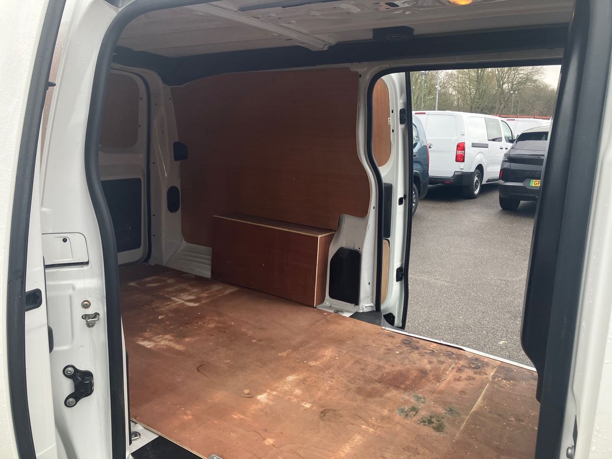Used Vauxhall Vivaro 2021 for sale - 76663185: Photo 23