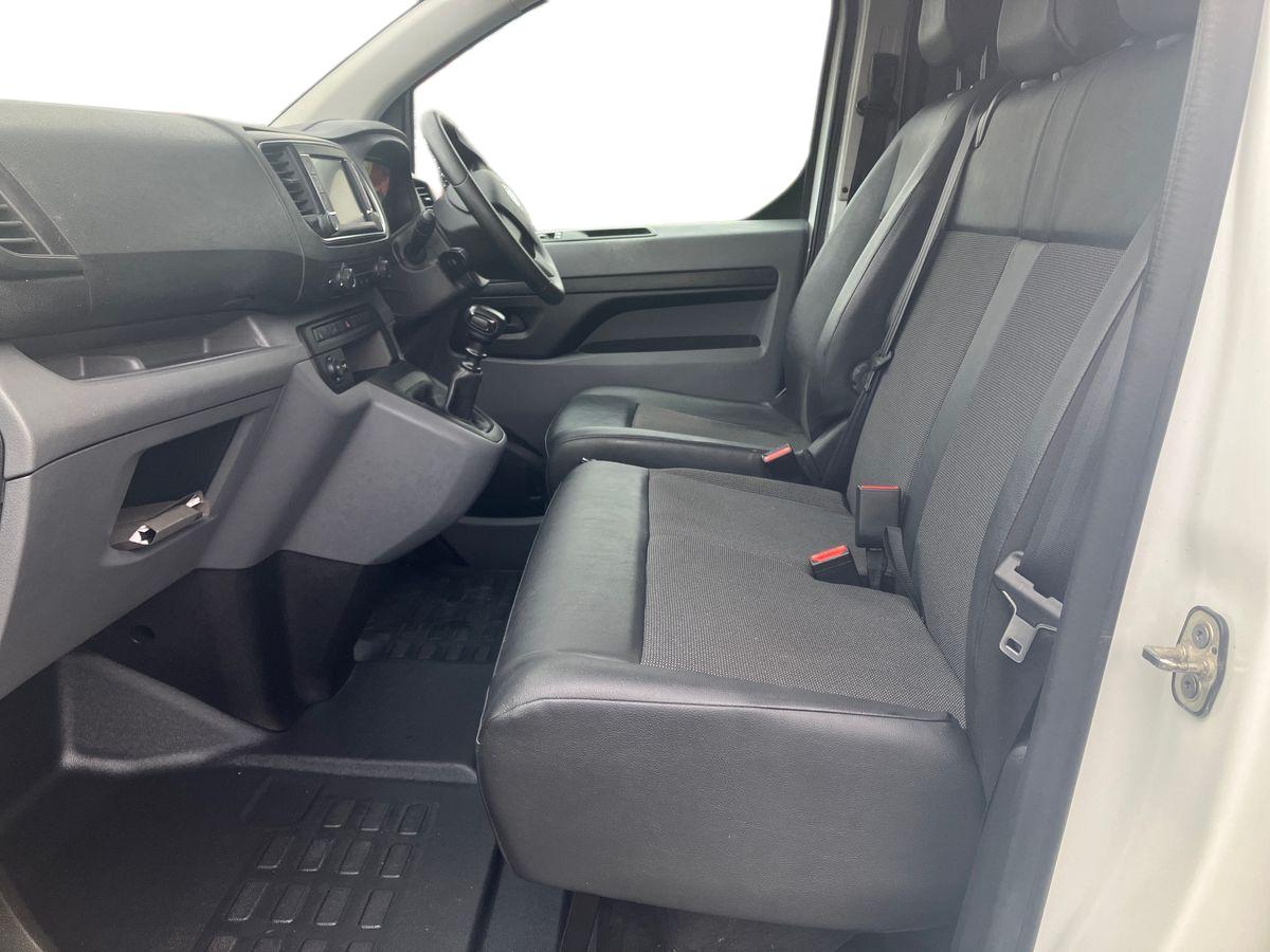 Used Vauxhall Vivaro 2021 for sale - 76663185: Photo 6