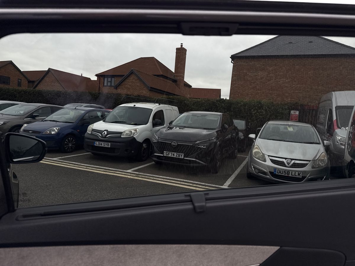 Used Peugeot 5008 2023 for sale - 75995967: Photo 27