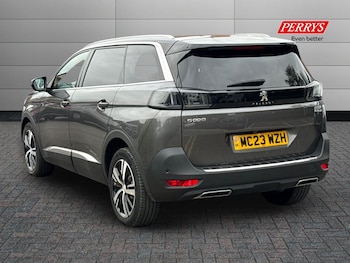 Used Peugeot 5008 2023 for sale - 75995967: Photo