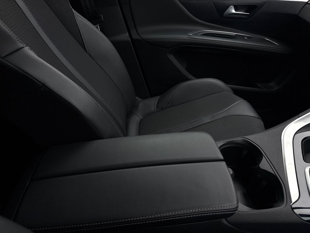 Used Peugeot 5008 2023 for sale - 75995967: Photo 33