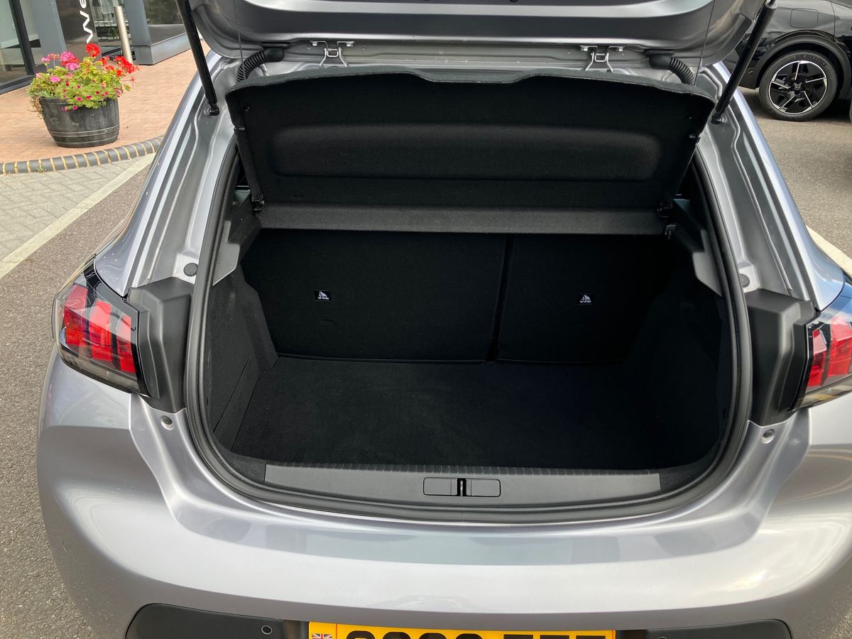 Used Peugeot 208 2022 for sale - 75825416: Photo 20