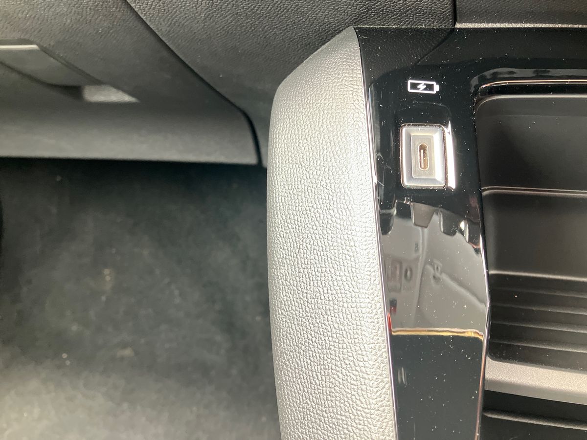 Used Peugeot 208 2022 for sale - 75825416: Photo 28