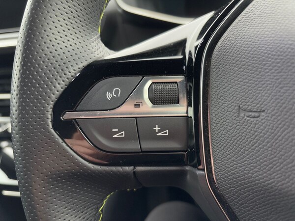 Used Peugeot 2008 2022 for sale - 74927029: Photo 19