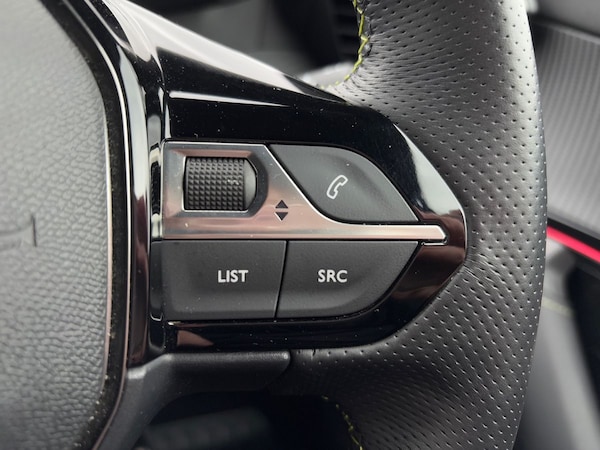Used Peugeot 2008 2022 for sale - 74927029: Photo 36