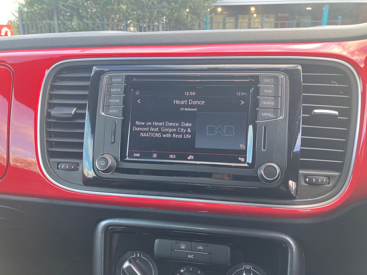 Used Volkswagen Beetle 2016 for sale - 76957950: Photo 10