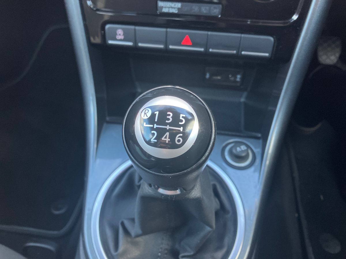 Used Volkswagen Beetle 2016 for sale - 76957950: Photo 32