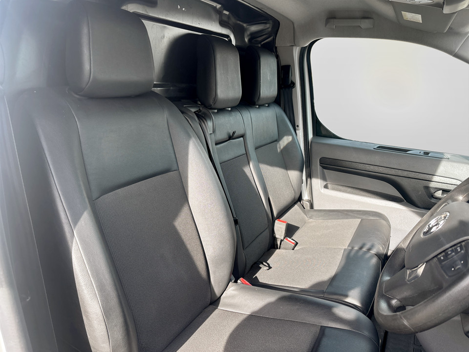 Used Vauxhall Vivaro 2021 for sale - 77432054: Photo 23