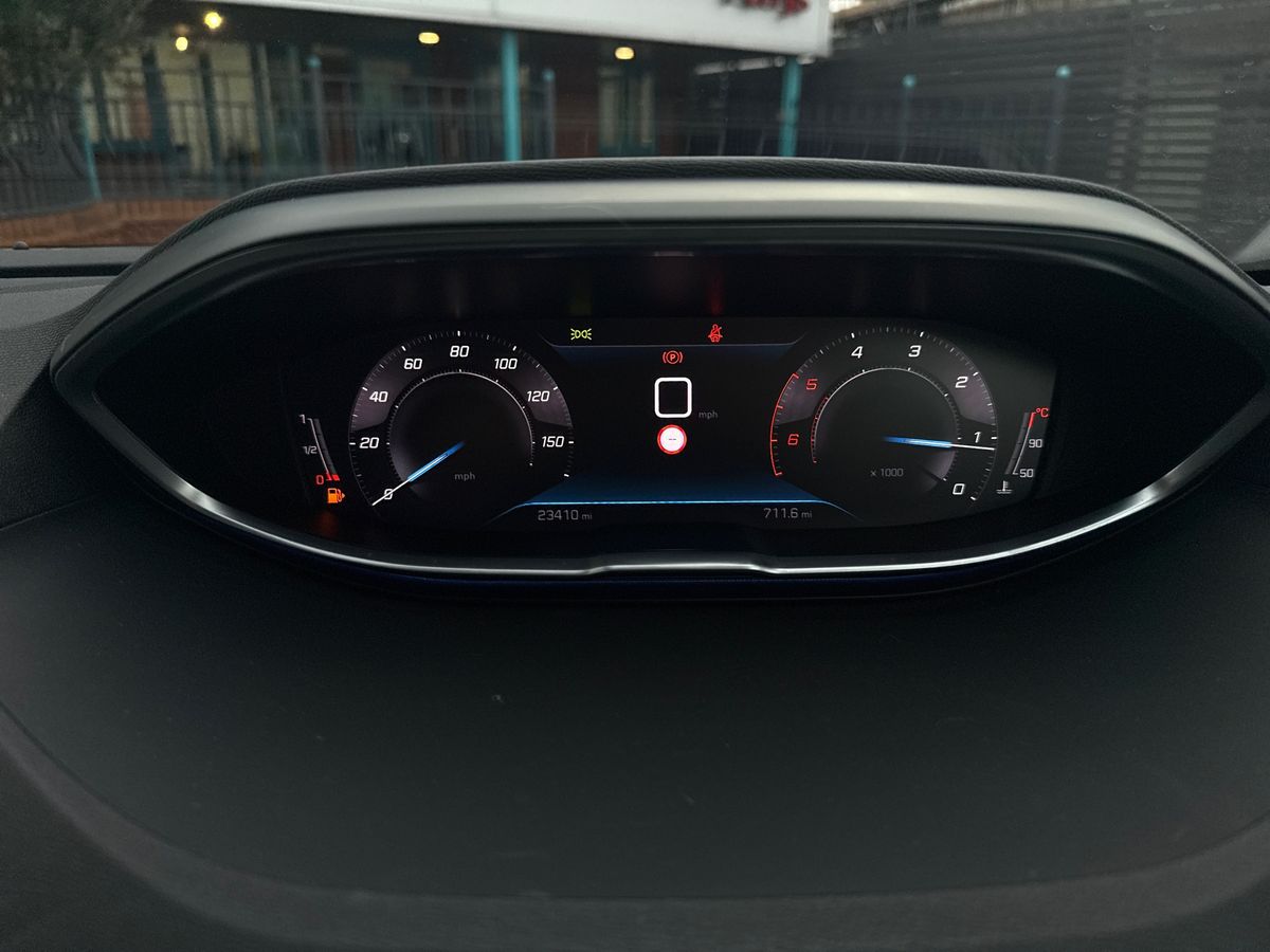 Used Peugeot 3008 2022 for sale - 76748659: Photo 14