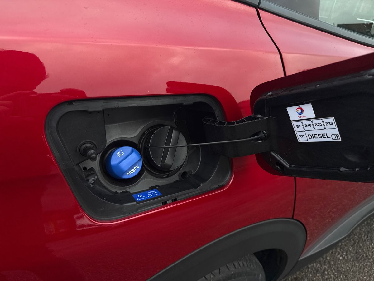 Used Peugeot 3008 2022 for sale - 76748659: Photo 37