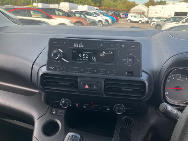 Used Vauxhall Combo 2020 for sale - 75661526: Photo 10