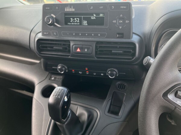 Used Vauxhall Combo 2020 for sale - 75661526: Photo 11