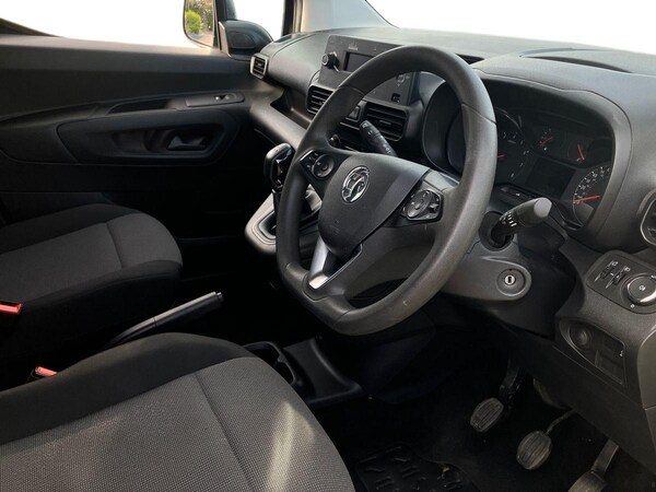 Used Vauxhall Combo 2020 for sale - 75661526: Photo 8