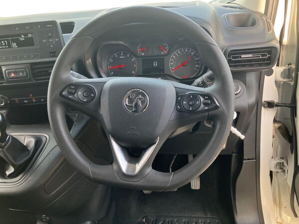 Used Vauxhall Combo 2020 for sale - 75661526: Photo 9