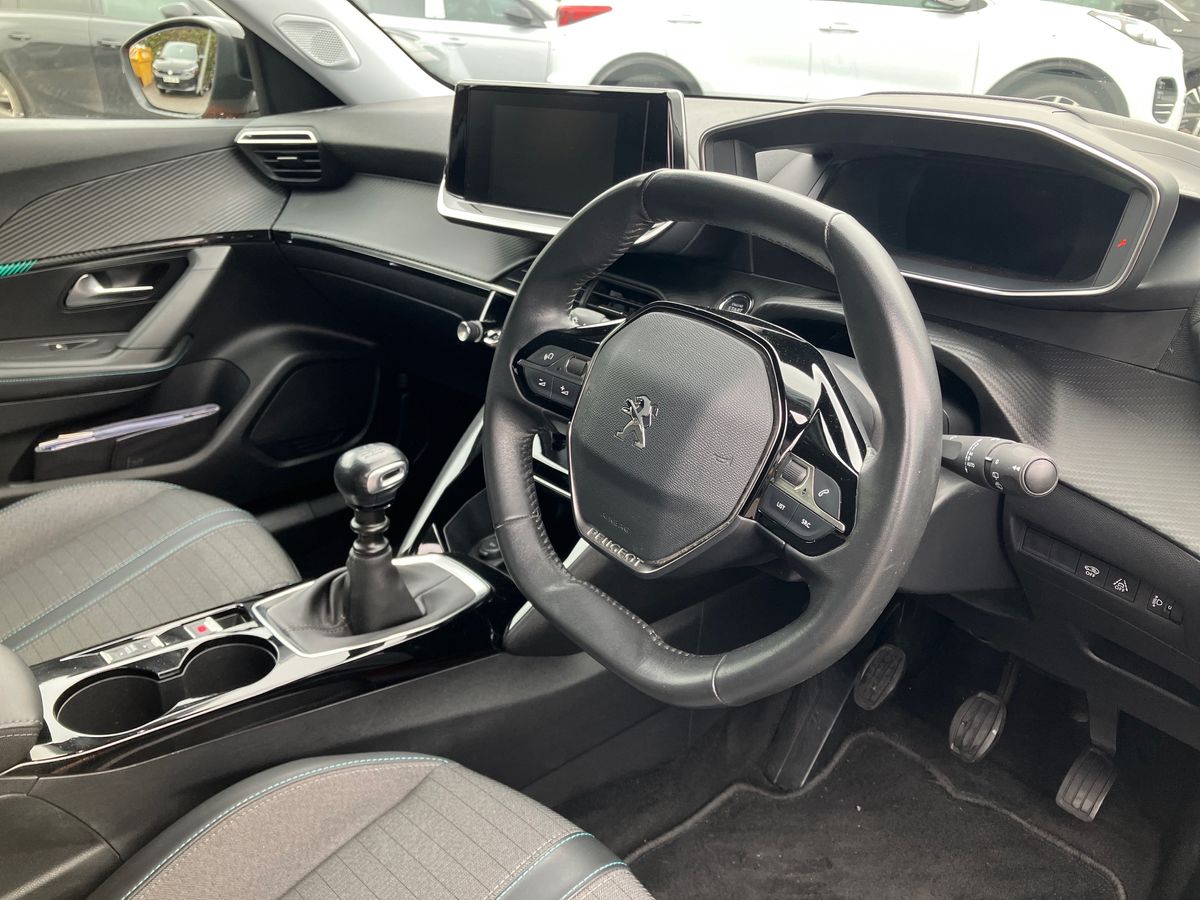 Used Peugeot 2008 2022 for sale - 76158346: Photo 8