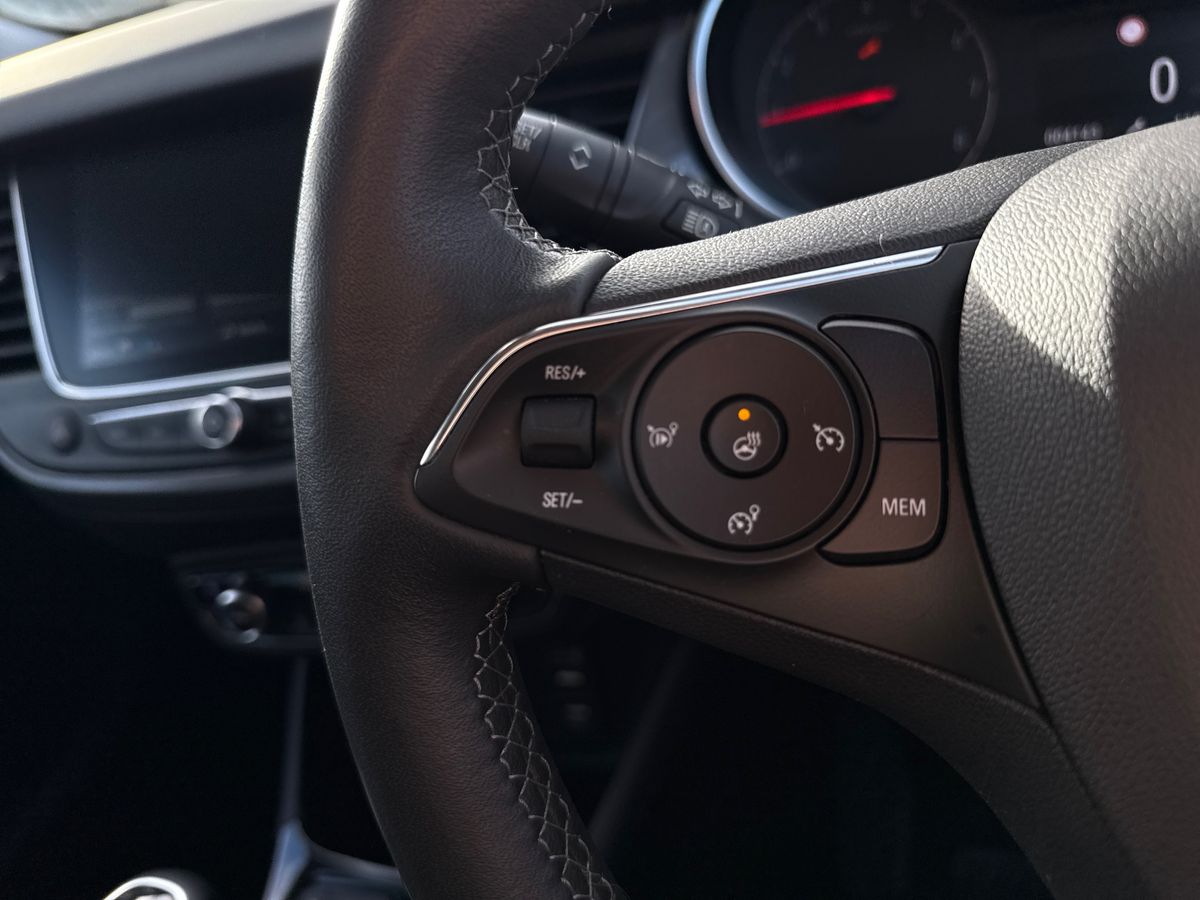 Used Vauxhall Crossland 2022 for sale - 76706861: Photo 29