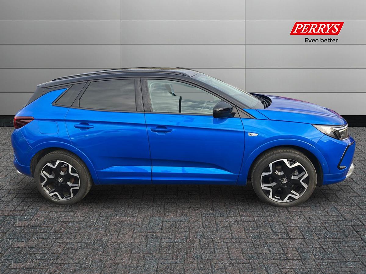 Used Vauxhall Grandland 2023 for sale - 76412750: Photo 3